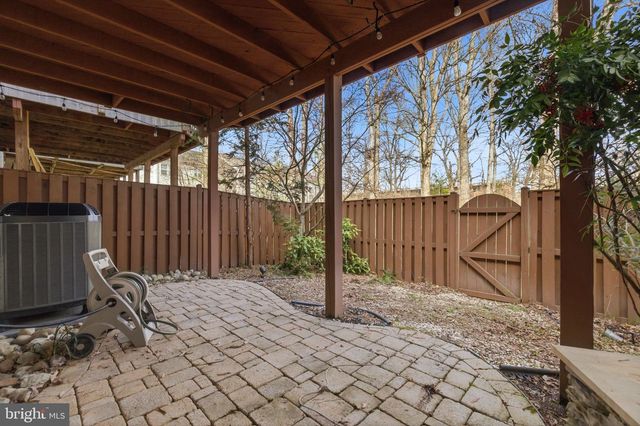 8553 WYNGATE MANOR CT, Alexandria, VA 22309