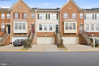 8553 WYNGATE MANOR CT, Alexandria, VA 22309