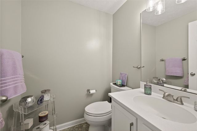 61 Camberley Place, Penfield, NY 14526