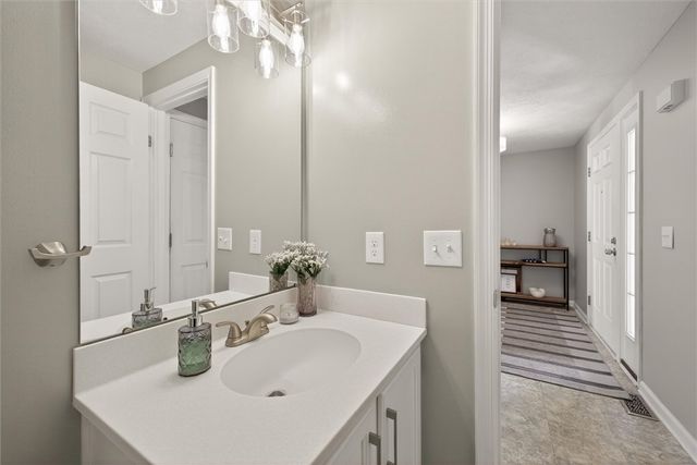 61 Camberley Place, Penfield, NY 14526