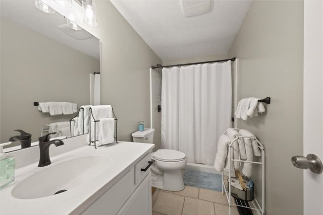 61 Camberley Place, Penfield, NY 14526