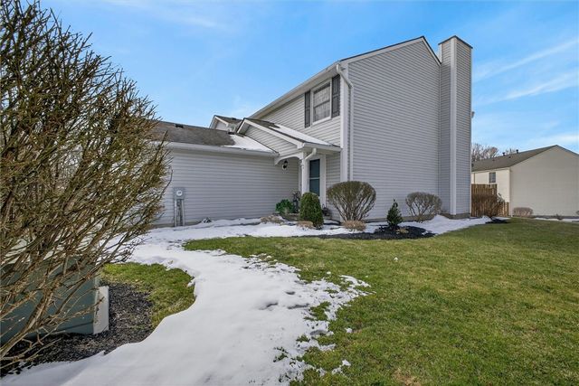 61 Camberley Place, Penfield, NY 14526