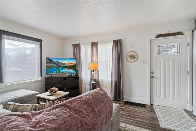 3573 S HIGHWAY 89, Bountiful, UT 84010