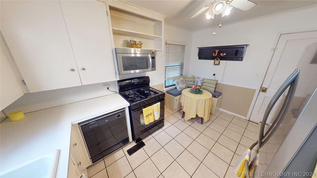 42 E 51st Place, Tulsa, OK 74105