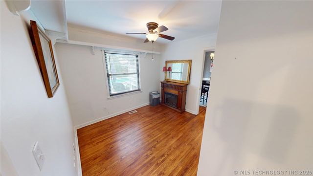 42 E 51st Place, Tulsa, OK 74105