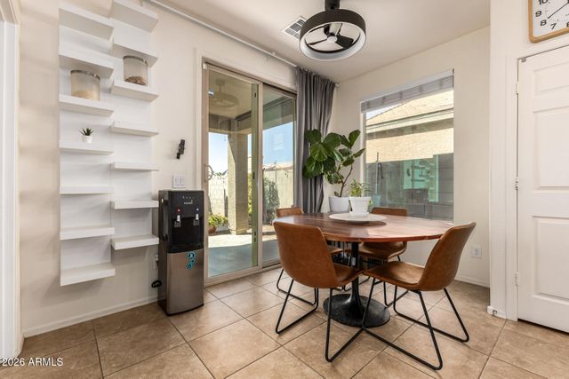 8867 W HOLLYWOOD Avenue, Peoria, AZ 85345