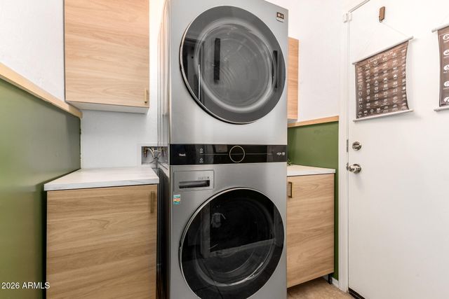 8867 W HOLLYWOOD Avenue, Peoria, AZ 85345