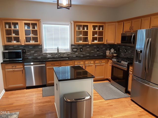 8600 Colville Court, Raleigh, NC 27617