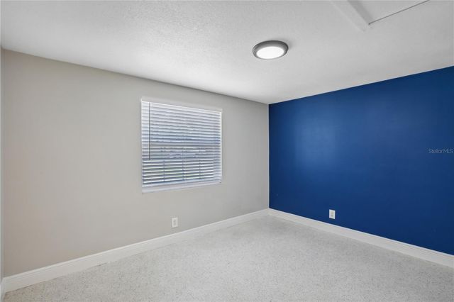 8703 NAVAJO AVENUE, Tampa, FL 33637