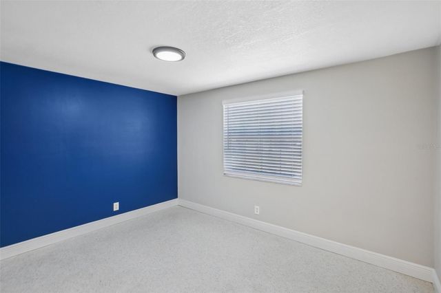 8703 NAVAJO AVENUE, Tampa, FL 33637