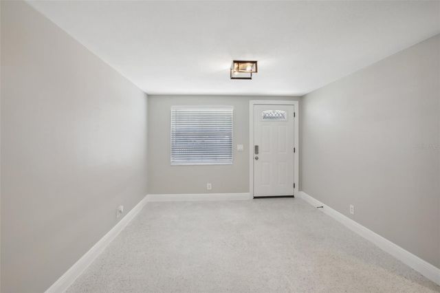 8703 NAVAJO AVENUE, Tampa, FL 33637