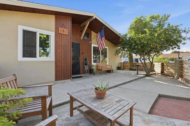 181 Magdalena Drive, Oceanside, CA 92057