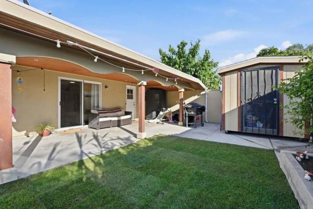 181 Magdalena Drive, Oceanside, CA 92057