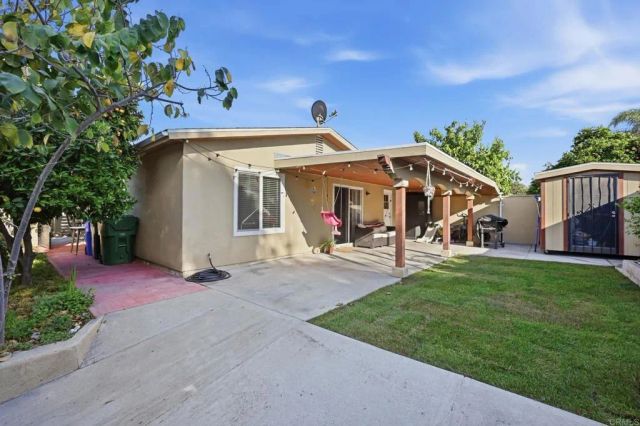 181 Magdalena Drive, Oceanside, CA 92057