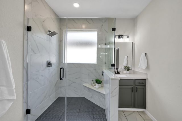 119 Winslow Hill Place, Montgomery, TX 77316