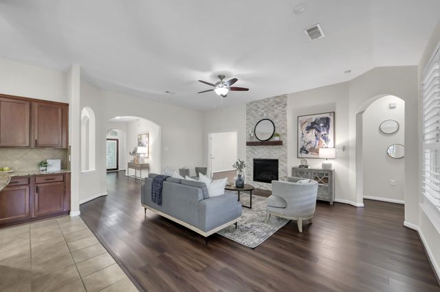 119 Winslow Hill Place, Montgomery, TX 77316