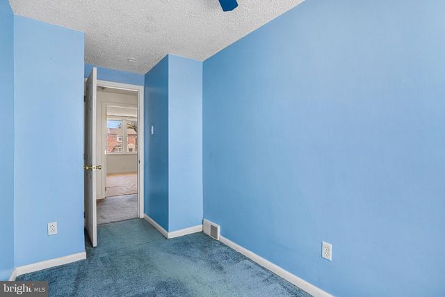 1032 BROOKWOOD LN, Glenolden, PA 19036