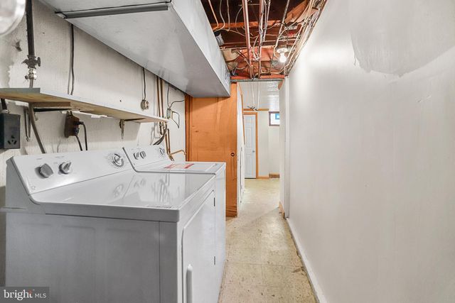 1032 BROOKWOOD LN, Glenolden, PA 19036