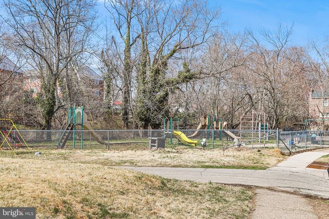 1032 BROOKWOOD LN, Glenolden, PA 19036