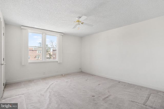 1032 BROOKWOOD LN, Glenolden, PA 19036