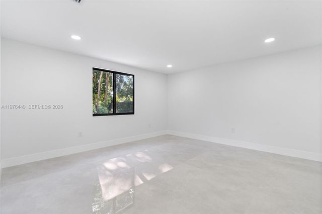 4800 SW 61st Ave, Davie, FL 33314