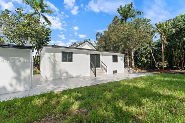 4800 SW 61st Ave, Davie, FL 33314
