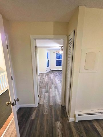 18 Barclay St 2, Lowell, MA 01851