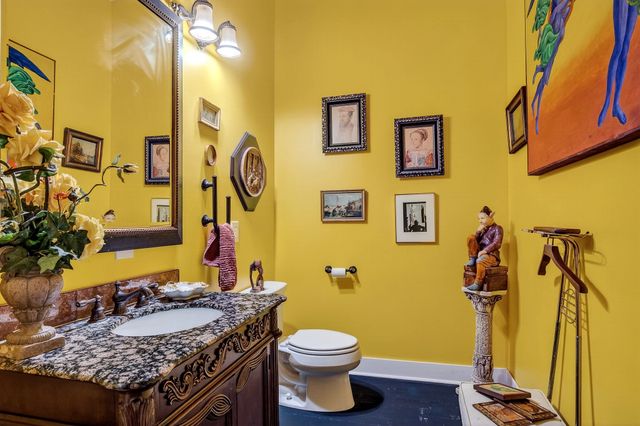 131 Old Morrison Rd, Mcminnville, TN 37110