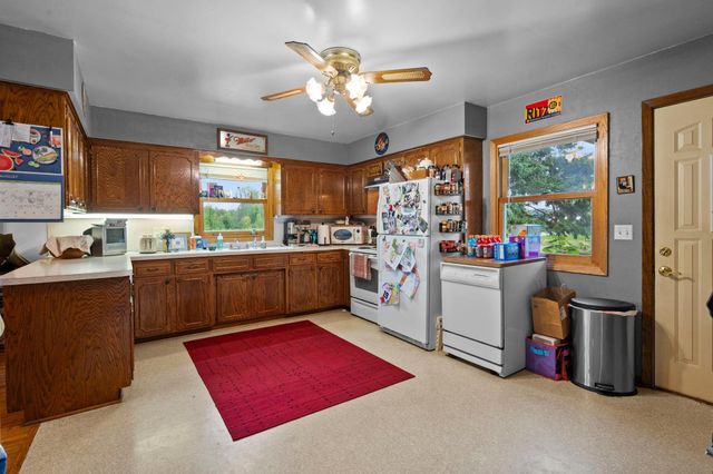 8225 20th Avenue, Lino Lakes, MN 55038