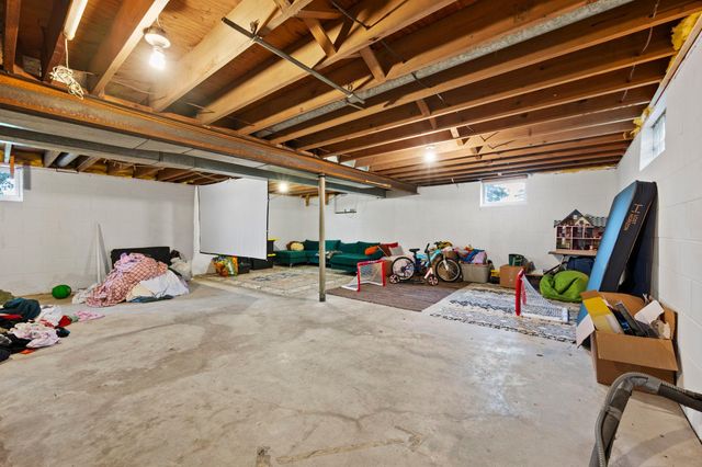8225 20th Avenue, Lino Lakes, MN 55038