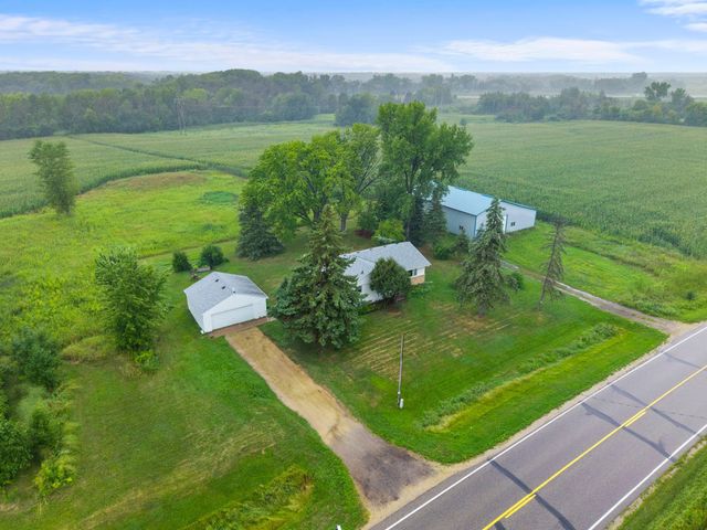 8225 20th Avenue, Lino Lakes, MN 55038