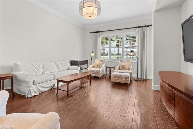 2714 Callista CT 103, Naples, FL 34114