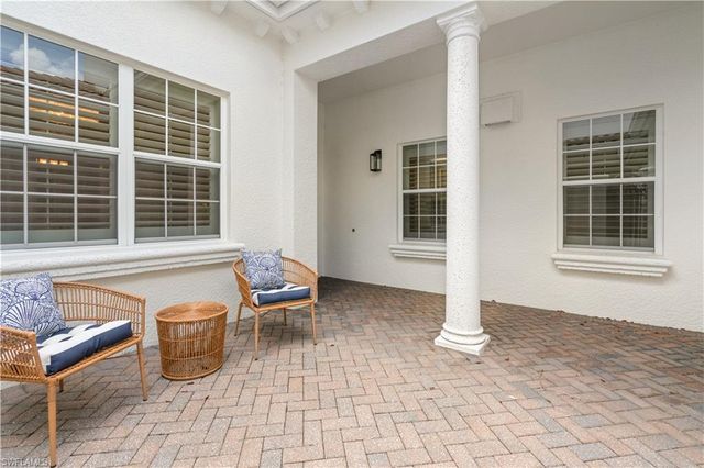 2714 Callista CT 103, Naples, FL 34114