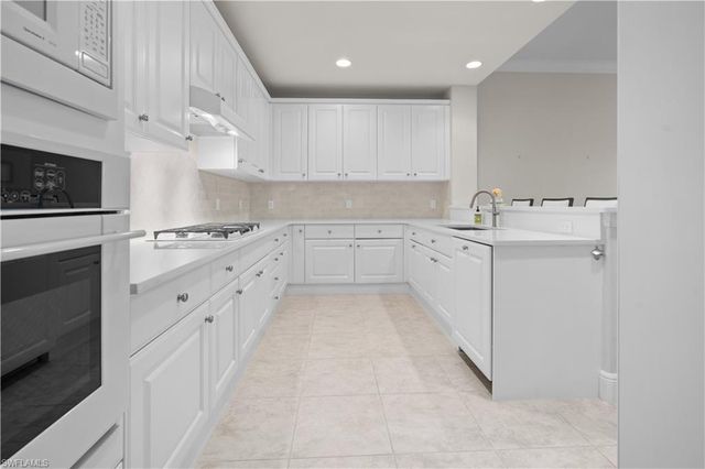 2714 Callista CT 103, Naples, FL 34114
