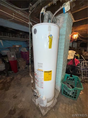 25 Chadduck Avenue, Buffalo, NY 14207