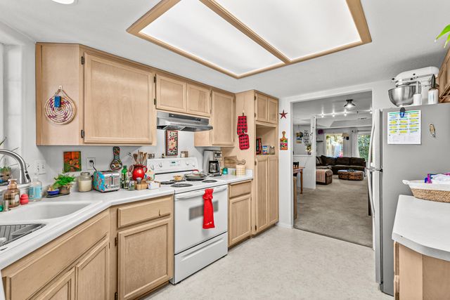 918 Brandi Way, Central Point, OR 97502