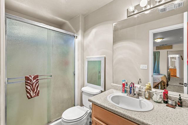 918 Brandi Way, Central Point, OR 97502