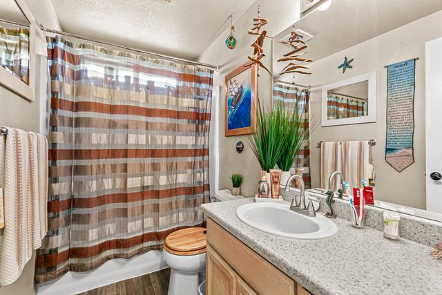 918 Brandi Way, Central Point, OR 97502