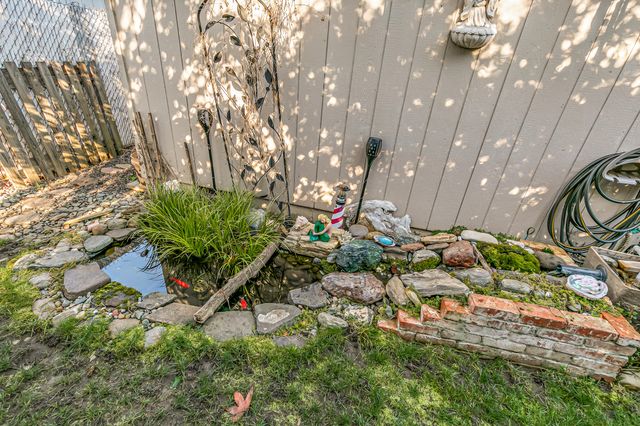 918 Brandi Way, Central Point, OR 97502