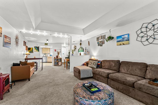 918 Brandi Way, Central Point, OR 97502