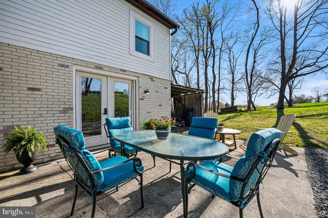 1725 GOOSETOWN RD, Coatesville, PA 19320