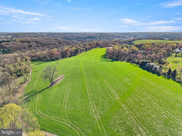 1725 GOOSETOWN RD, Coatesville, PA 19320