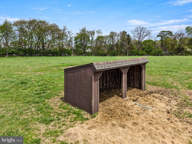 1725 GOOSETOWN RD, Coatesville, PA 19320