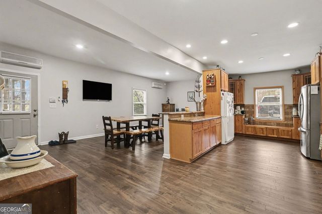 9150 W Banks Mill Road, Winston, GA 30187