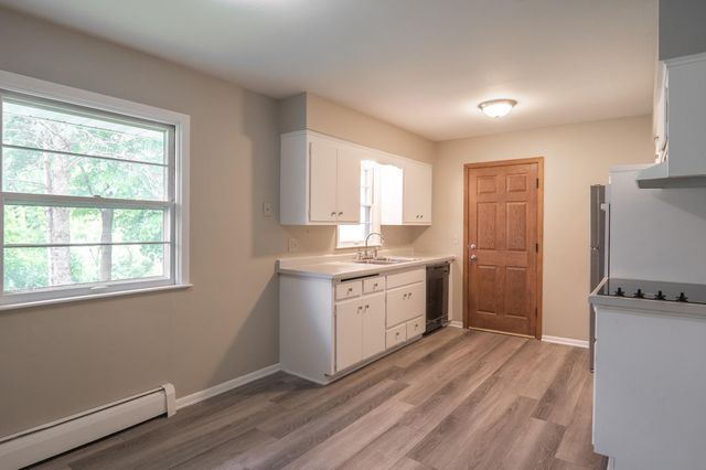 8011 80th Street S, Cottage Grove, MN 55016