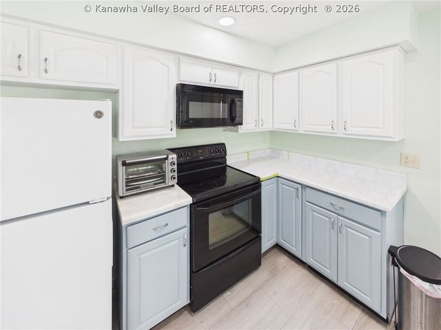 103 Leisure Lane, Huntington, WV 25705