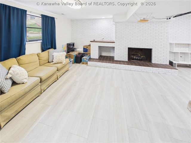 103 Leisure Lane, Huntington, WV 25705