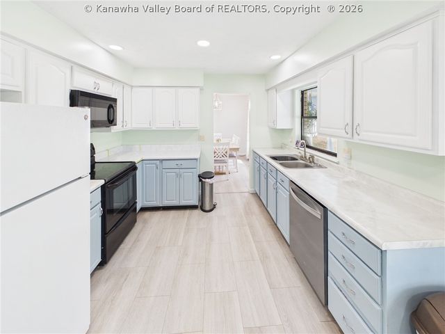 103 Leisure Lane, Huntington, WV 25705