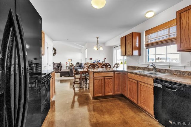 694 Pleasant View Drive, Lancaster, NY 14068