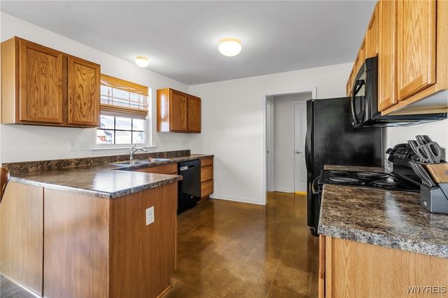 694 Pleasant View Drive, Lancaster, NY 14068